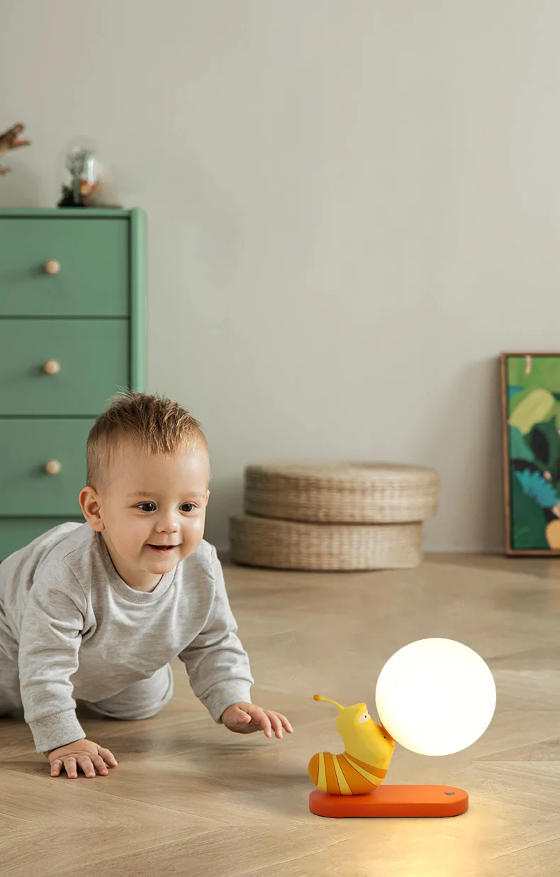 Adjustable Light Balloon Lamp